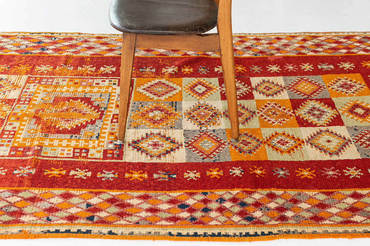 Modern Rug Image 13422 Vintage Moroccan High Atlas Tribe Rug