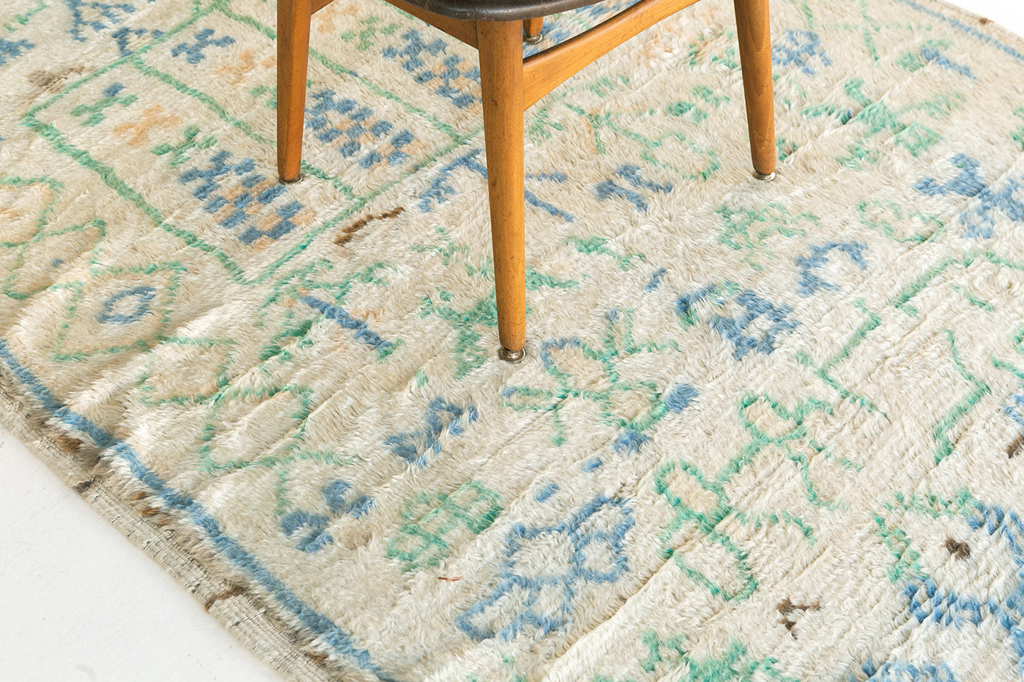 Modern Rug Image 12577 Vintage Moroccan Azilal Tribe Berber Rug