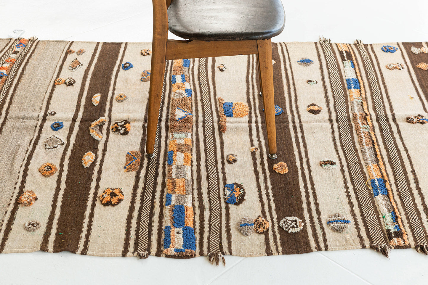 Modern Rug Image 13399 Vintage Moroccan High Atlas Berber Tribe Kilim