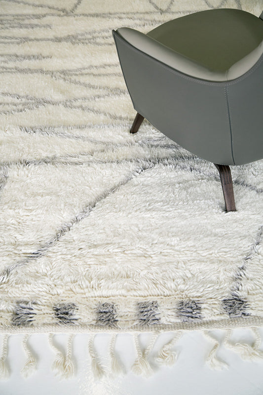 Modern Rug Image 7042 Meridian by Liesel Plambeck