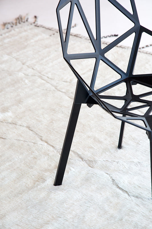 Modern Rug Image 4652 Gilavar, Haute Bohemian