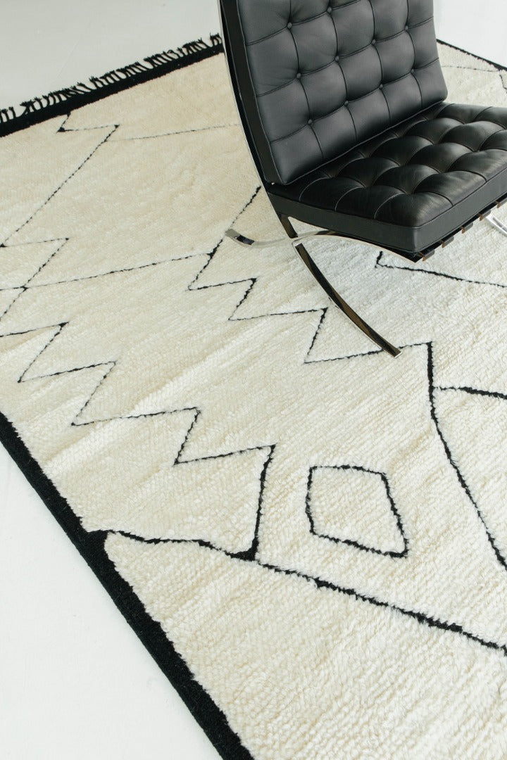 Modern Rug Image 8333 Morus, Atlas Collection