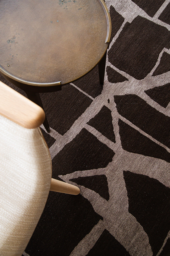 Modern Rug Image 9946 Shape Index, Design Rhymes Collection