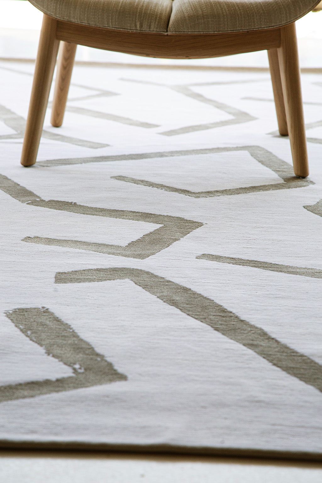 Modern Rug Image 9584 Rhyme or Reason by Liesel Plambeck