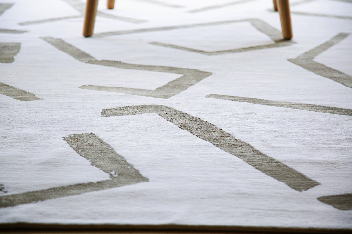 Modern Rug Image 9581 Rhyme or Reason by Liesel Plambeck