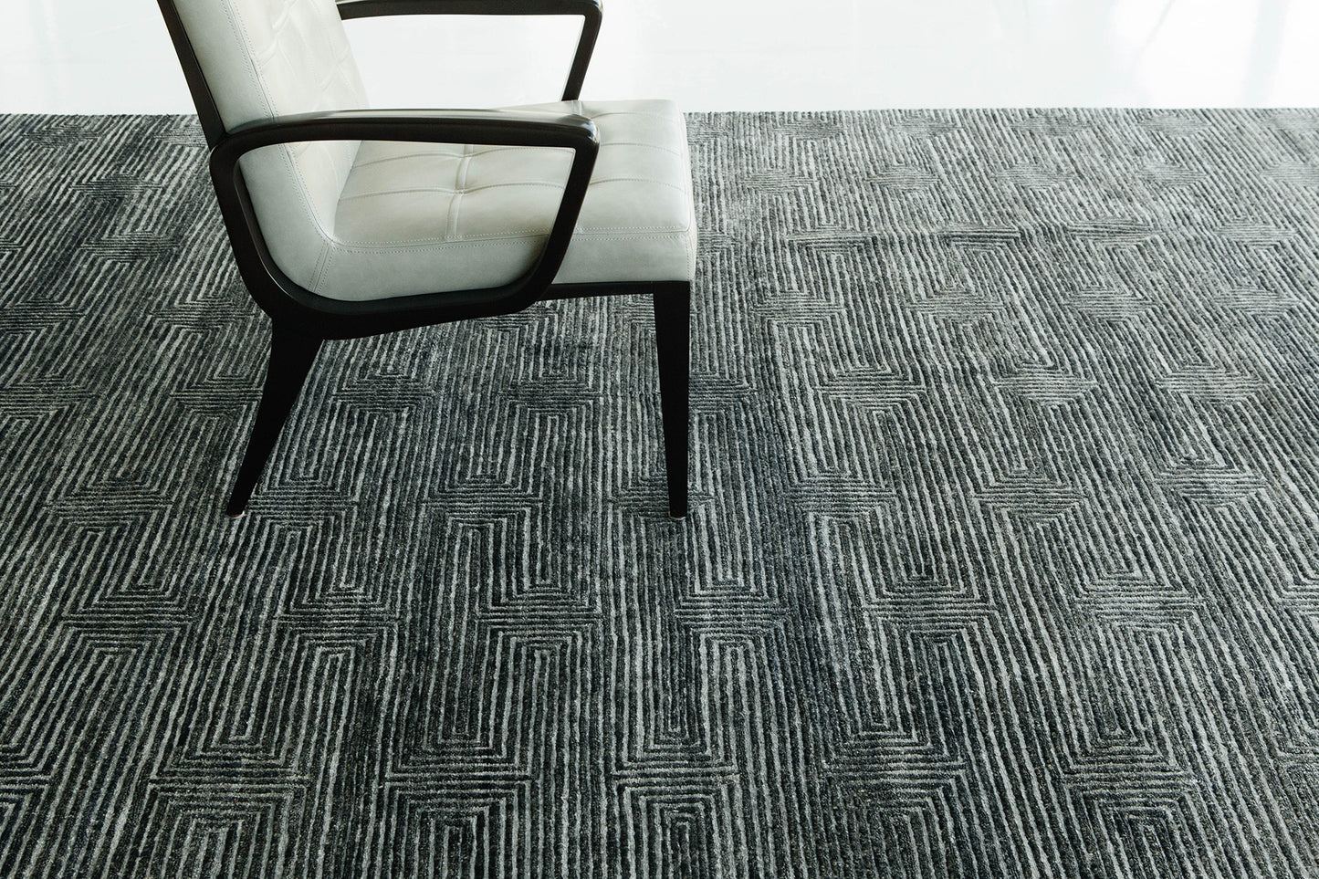 Modern Rug Image 5505 Ishpallur, Elan Collection