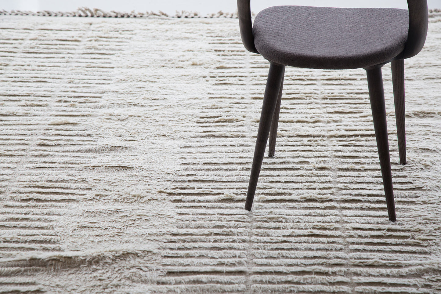 Modern Rug Image 9932 Shamal, Haute Bohemian Square Rug