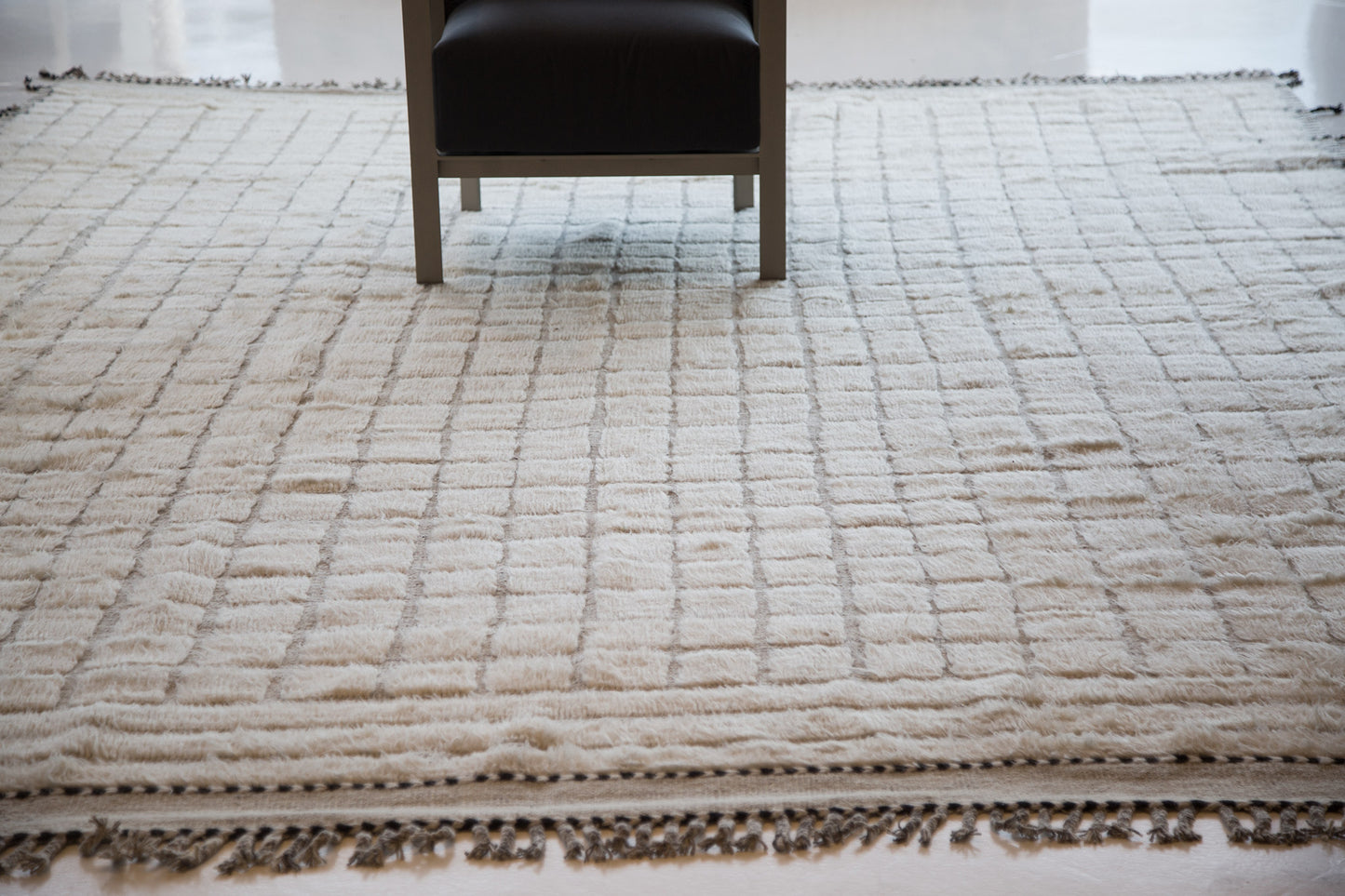 Modern Rug Image 5149 Hoeshk, Haute Bohemian
