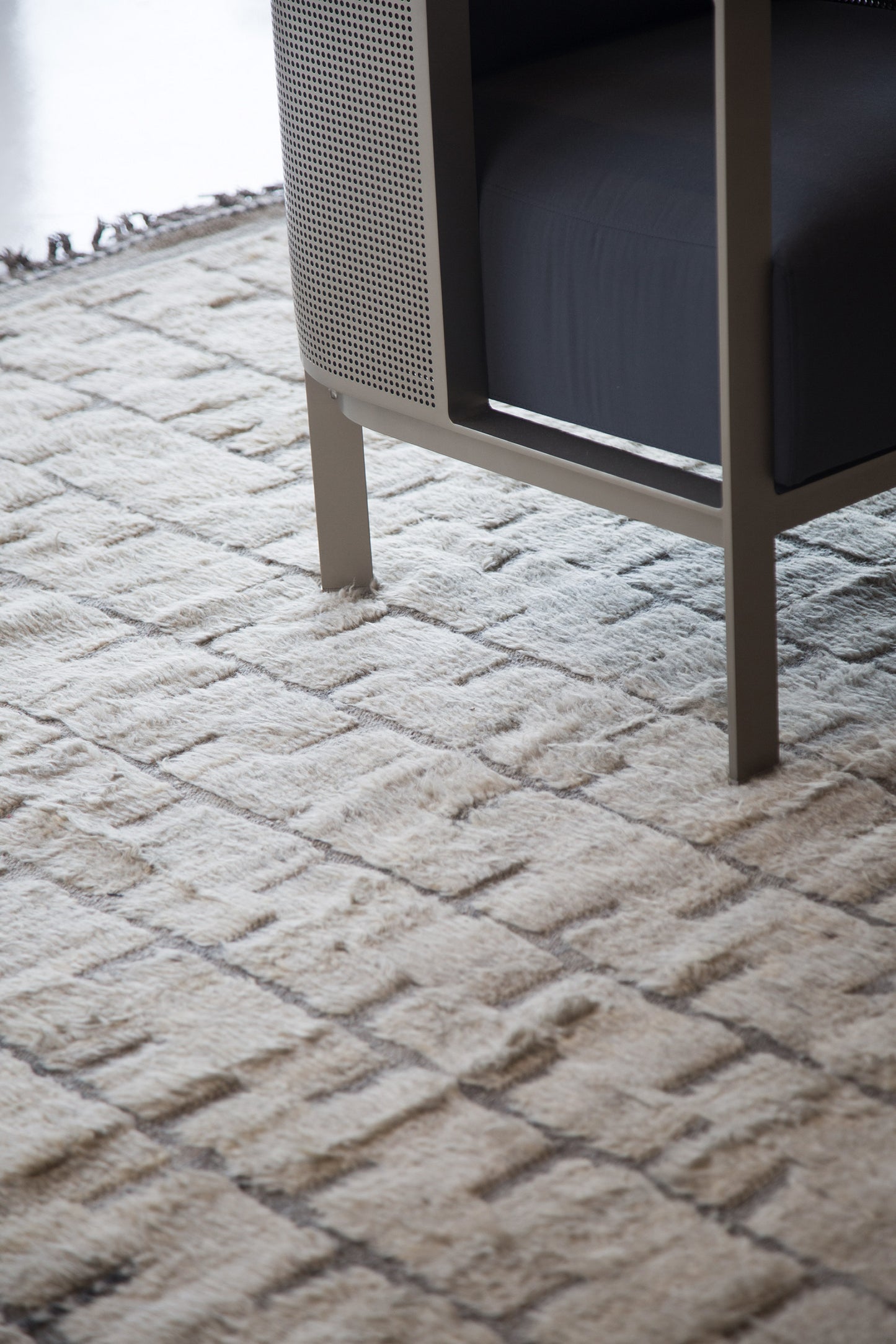 Modern Rug Image 6197 Lignali, Haute Bohemian