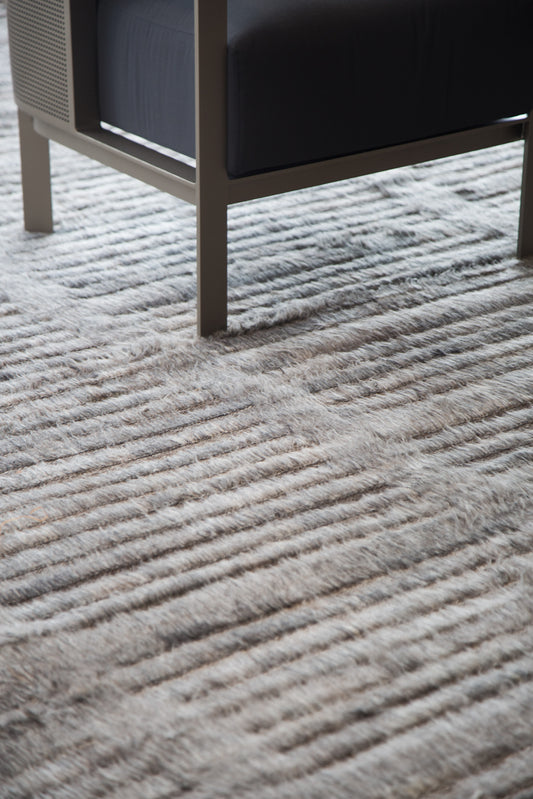 Modern Rug Image 1877 Beshabar, Haute Bohemian