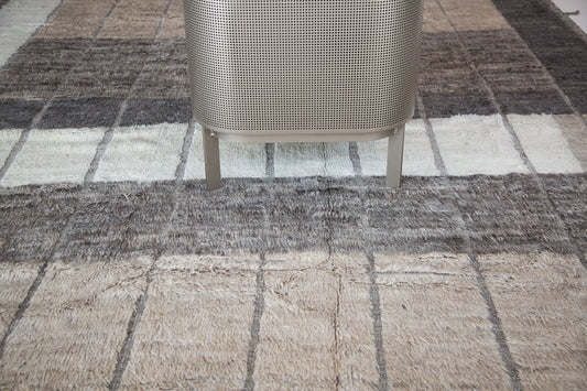 Modern Rug Image 5915 Khazri, Haute Bohemian