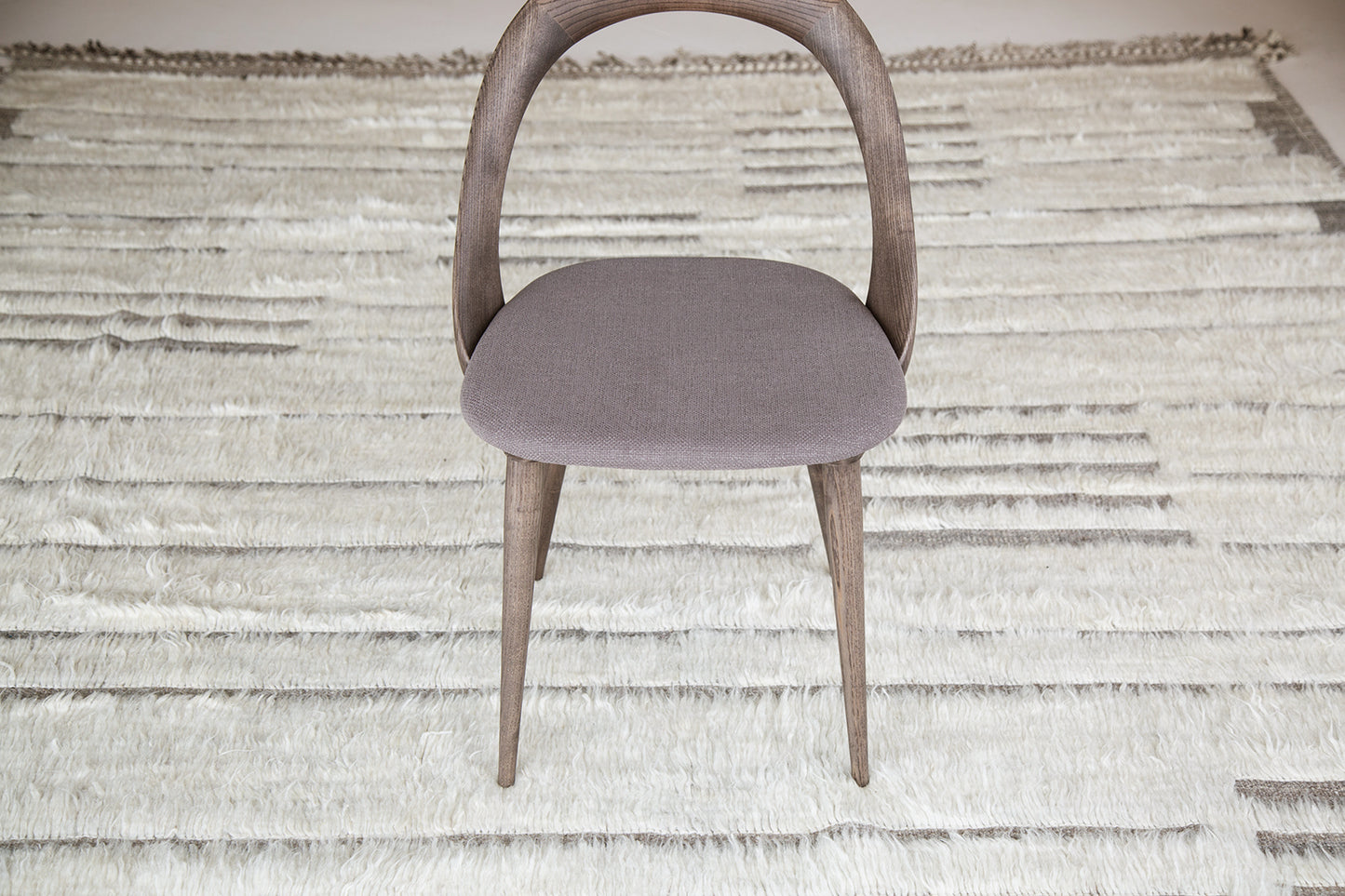 Modern Rug Image 9039 Ortabata, Haute Bohemian