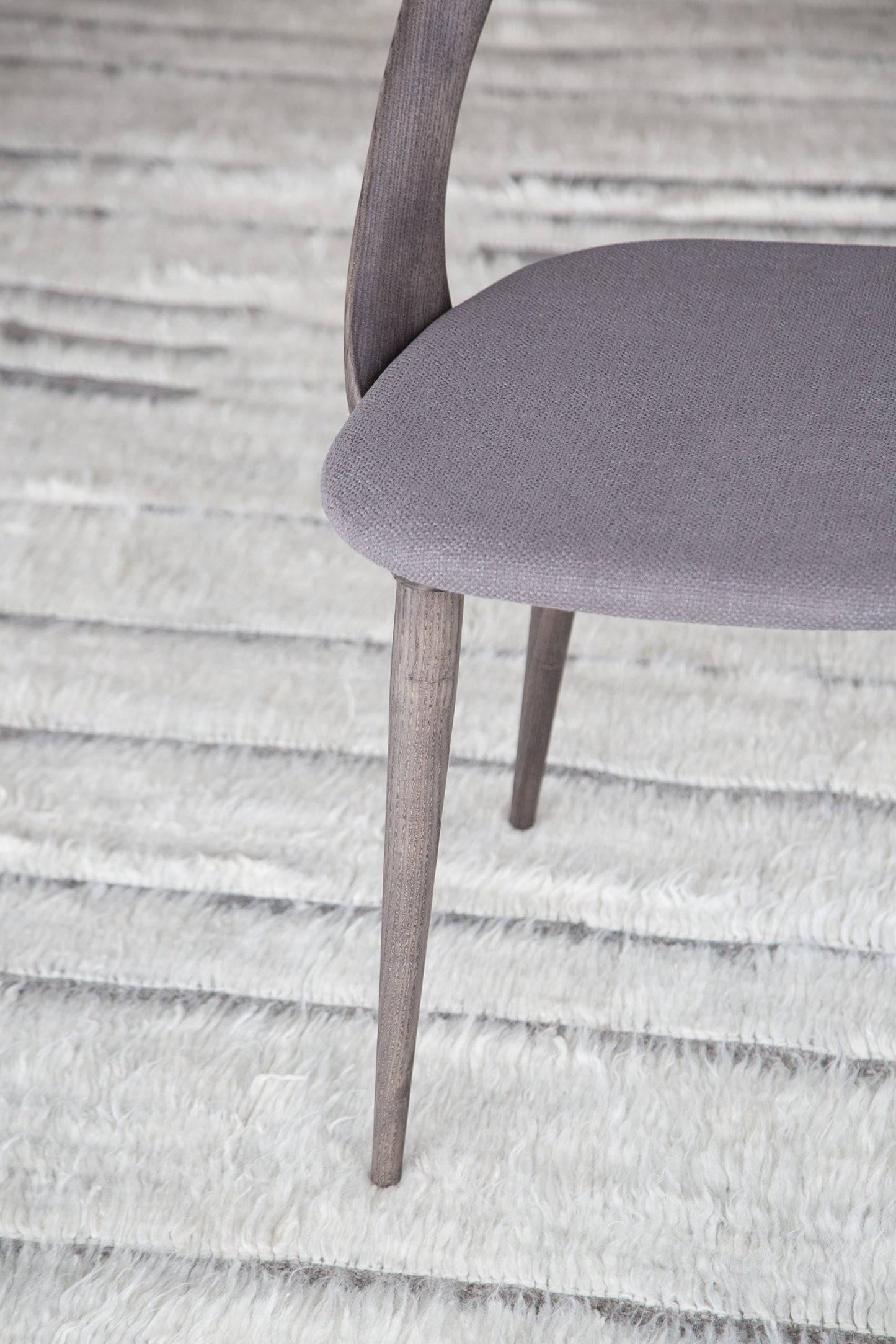 Modern Rug Image 9041 Ortabata, Haute Bohemian