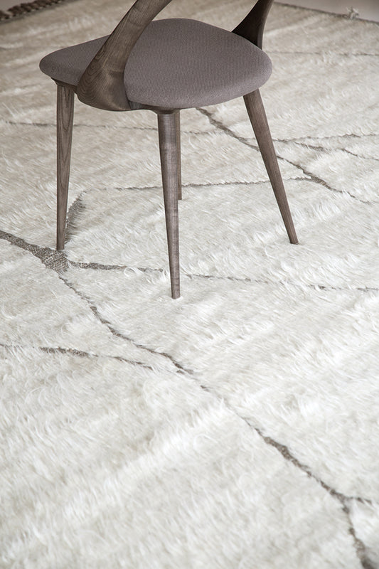 Modern Rug Image 6377 Mago, Atlas Collection