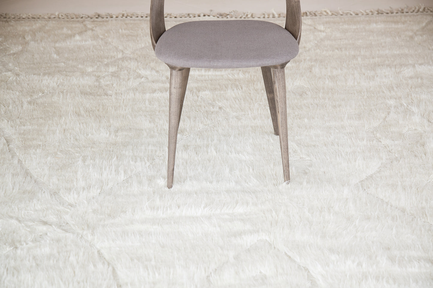 Modern Rug Image 9718 Sambas, Atlas Collection