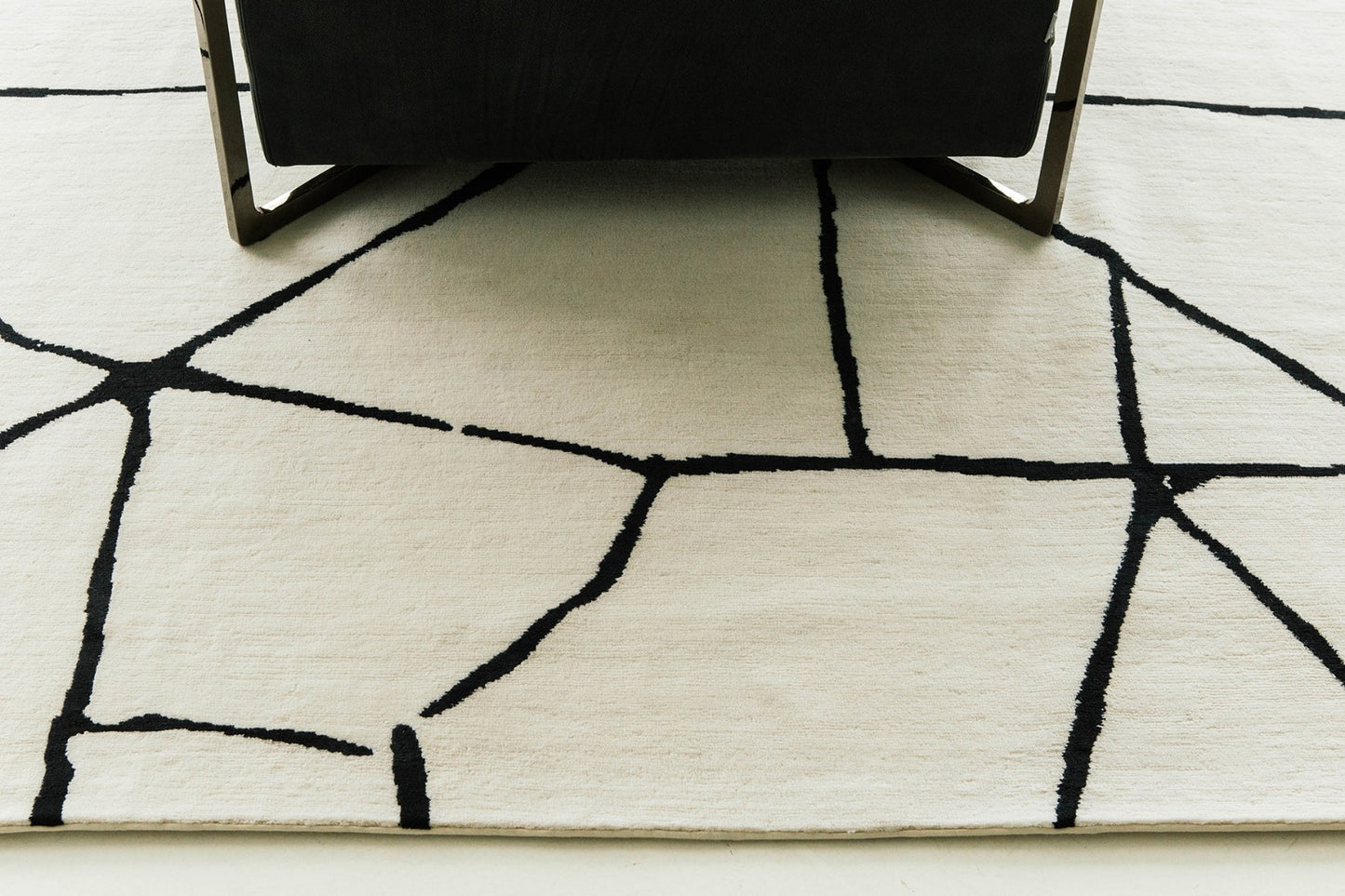 Modern Rug Image 9556 Release, Design Rhymes
