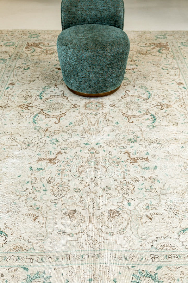 Persian Rug 4191 Vintage Persian Tabriz 28112