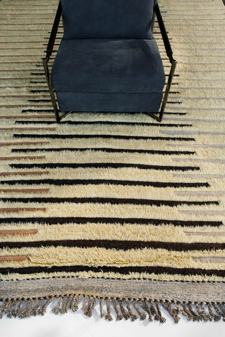 Modern Rug Image 9490 Rashabar, Haute Bohemian