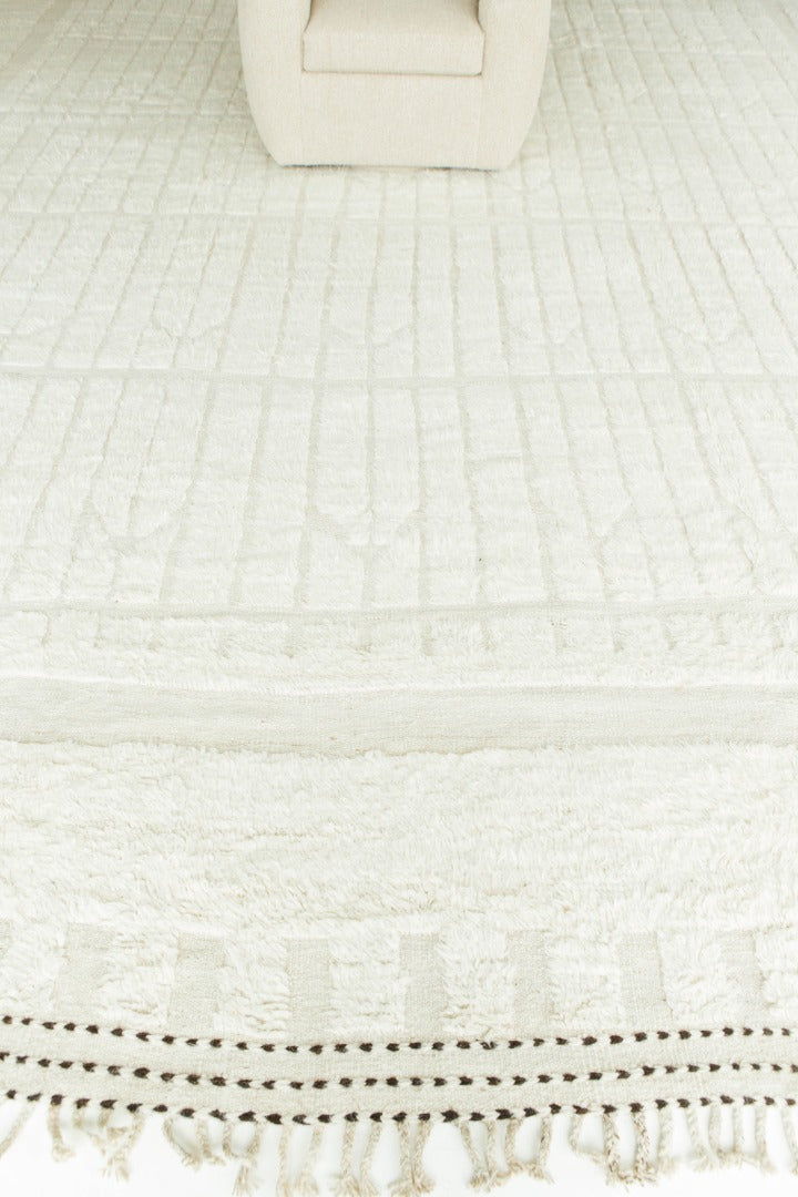 Modern Rug Image 11129 Taku, Haute Bohemian