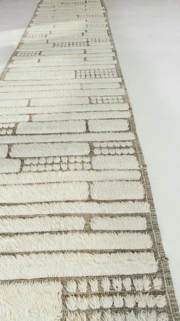 Modern Rug Image 5830 Katabatic Runner, Haute Bohemian