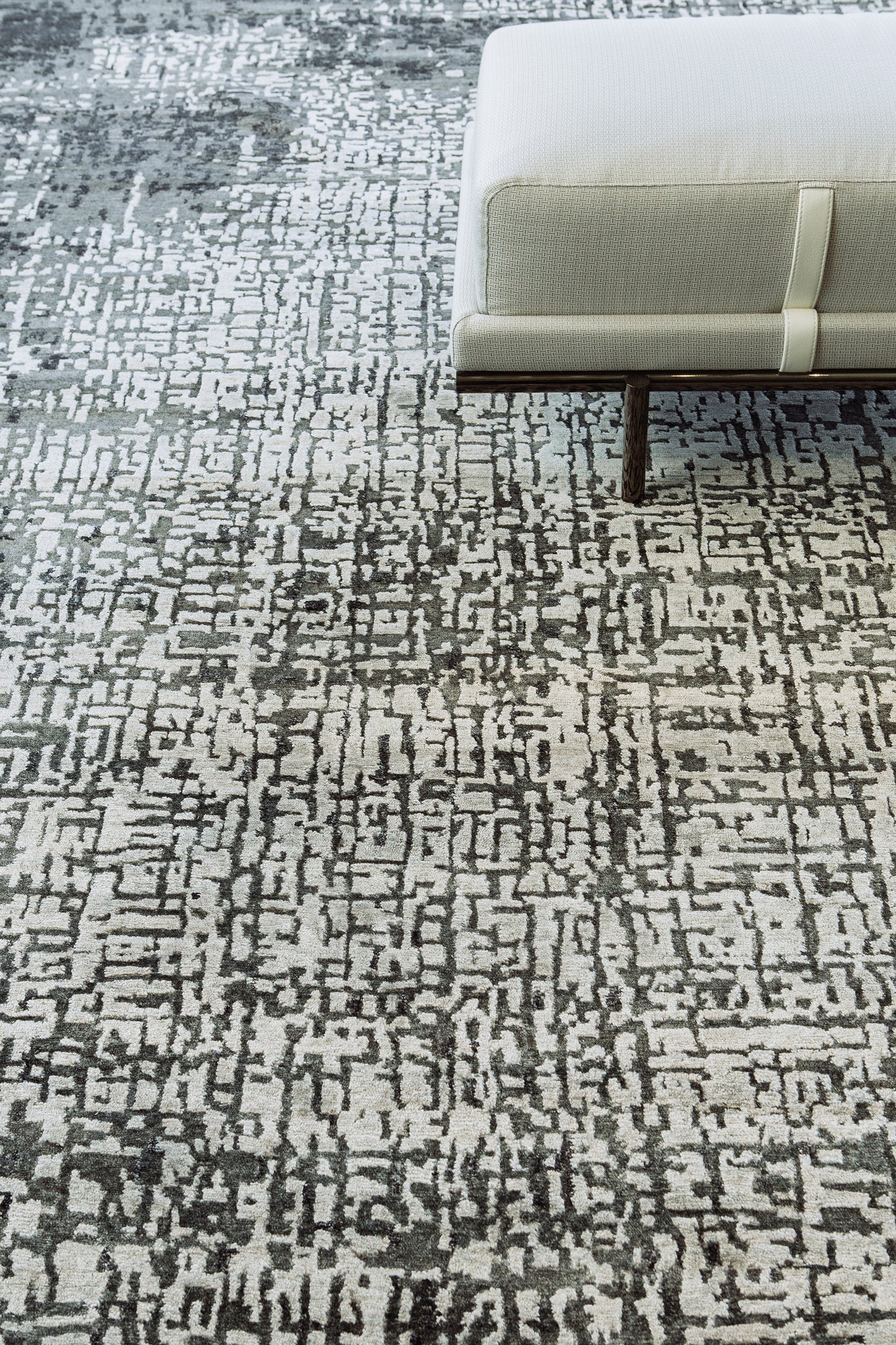 Modern Rug Image 7989 Morao, Elan Collection