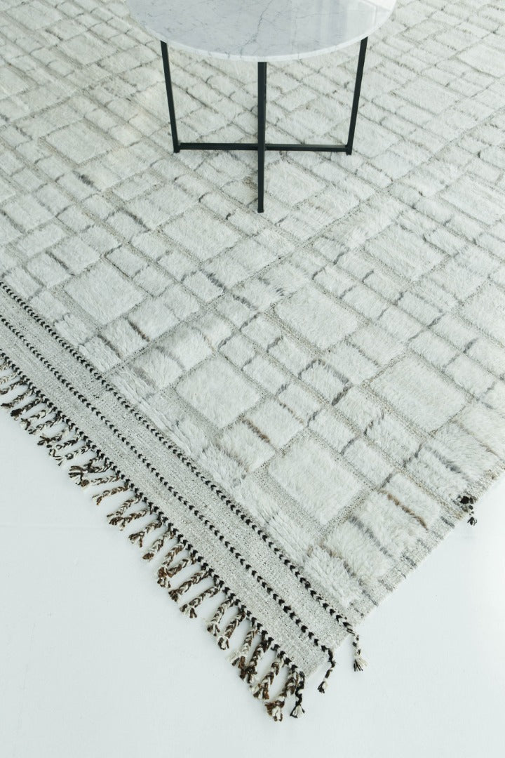 Modern Rug Image 9016 Oroshi, Haute Bohemian