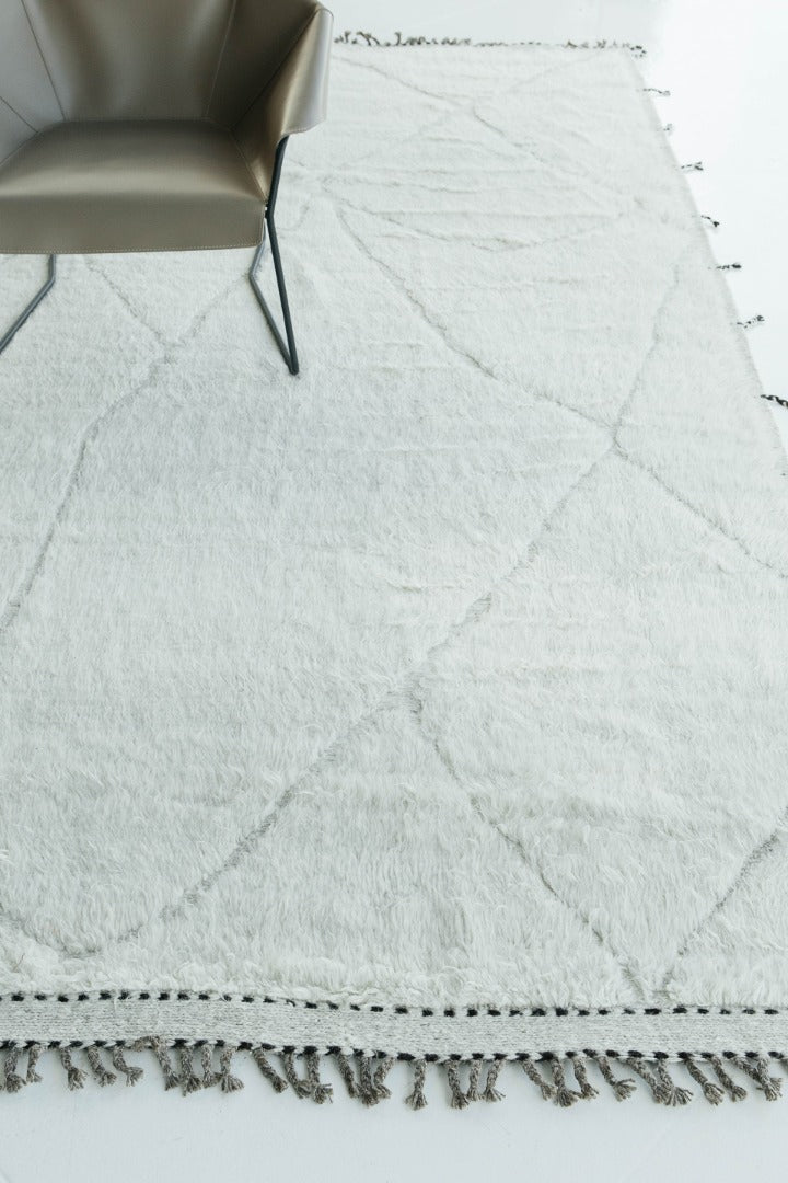 Modern Rug Image 8299 Morus, Atlas Collection