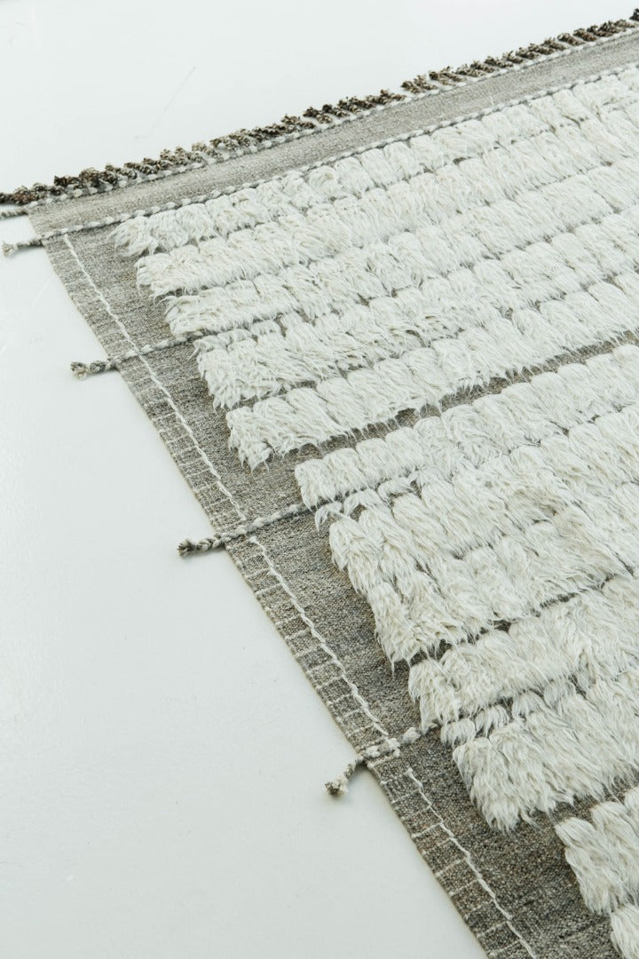 Modern Rug Image 1640 Barguzin, Haute Bohemian