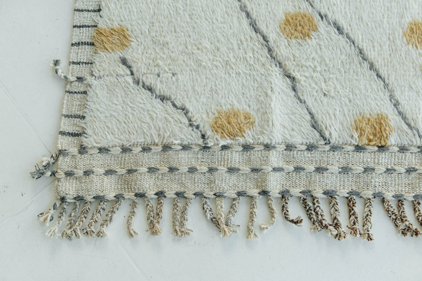 Modern Rug Image 1182 Asilah, Atlas Collection