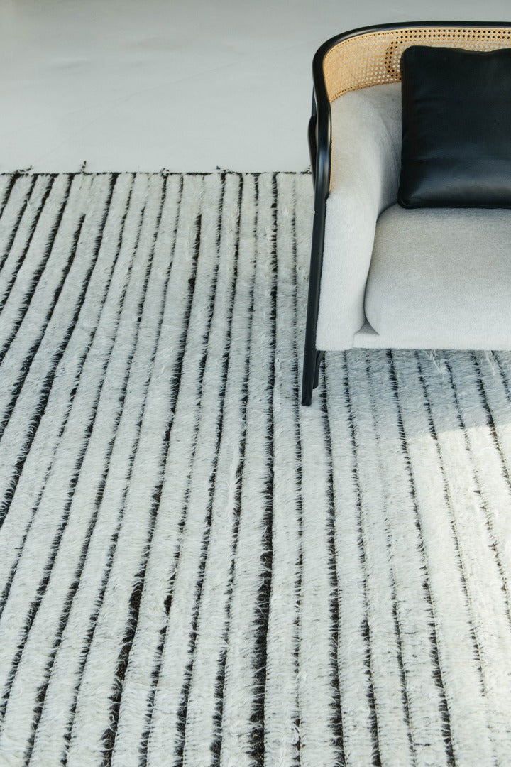 Modern Rug Image 10050 Shipca, Haute Bohemian