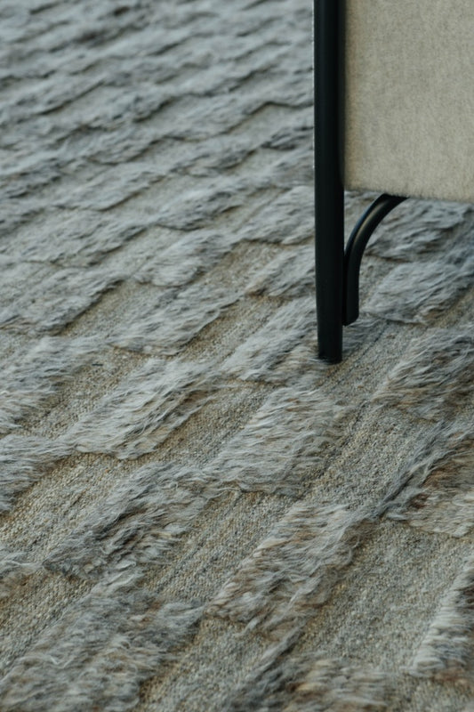 Modern Rug Image 10141 Sirocco, Haute Bohemian