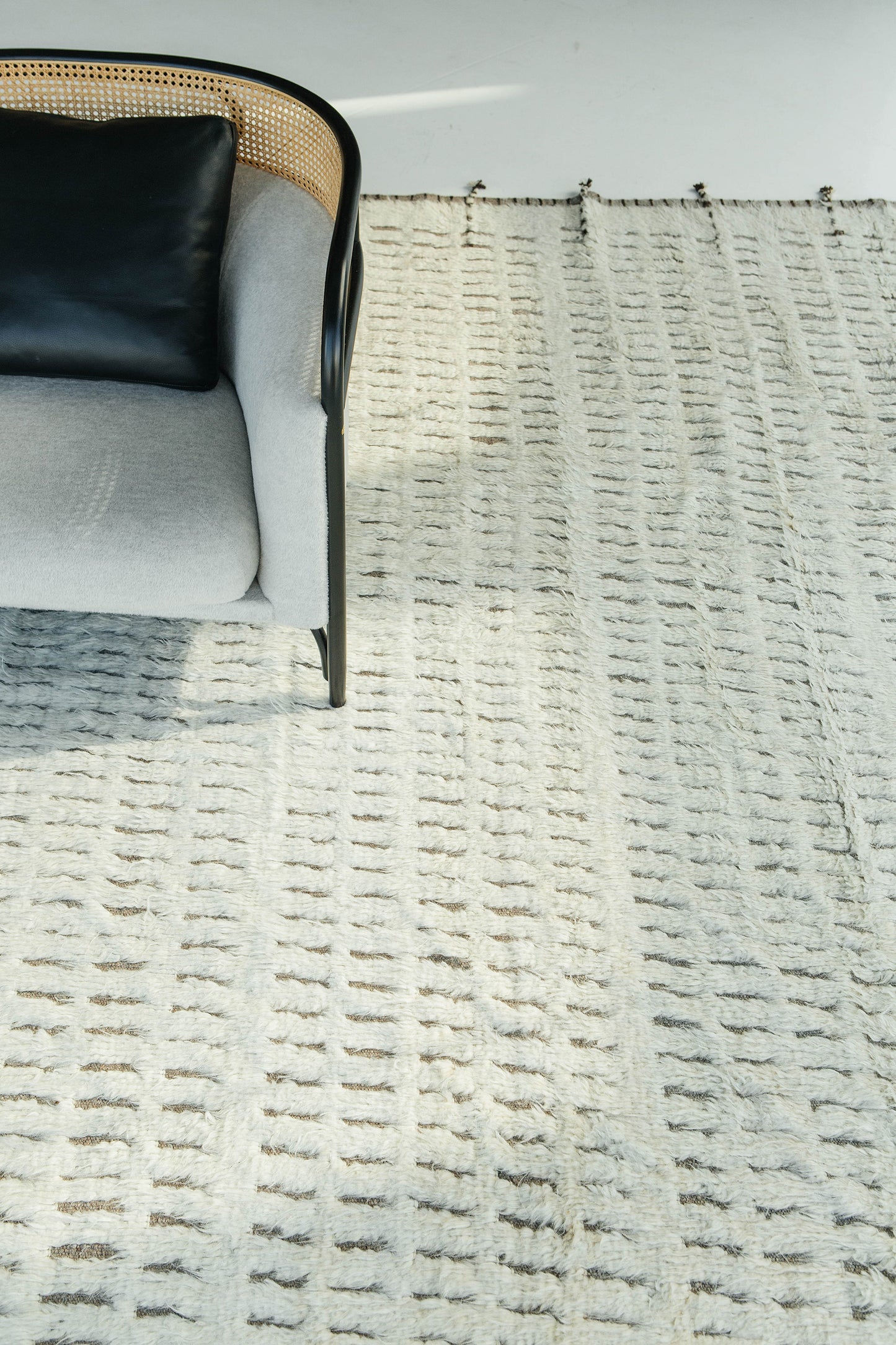 Modern Rug Image 1628 Barguzin, Haute Bohemian