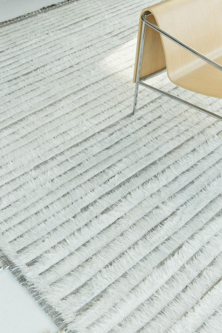 Modern Rug Image 10040 Shipca, Haute Bohemian