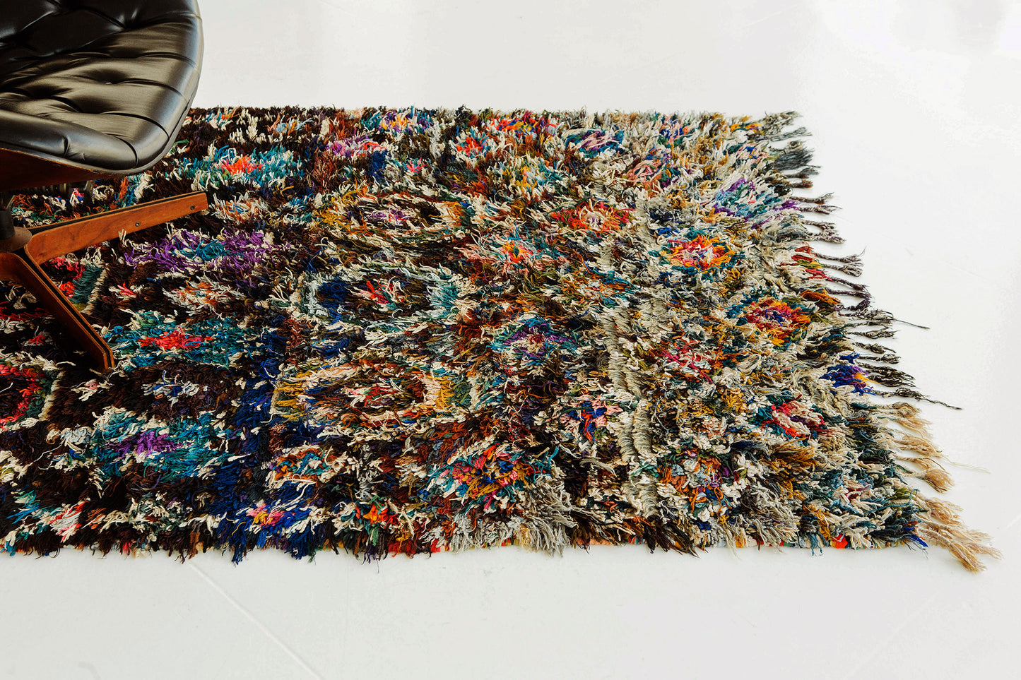 Modern Rug Image 12724 Vintage Moroccan Azilal Tribe Rug