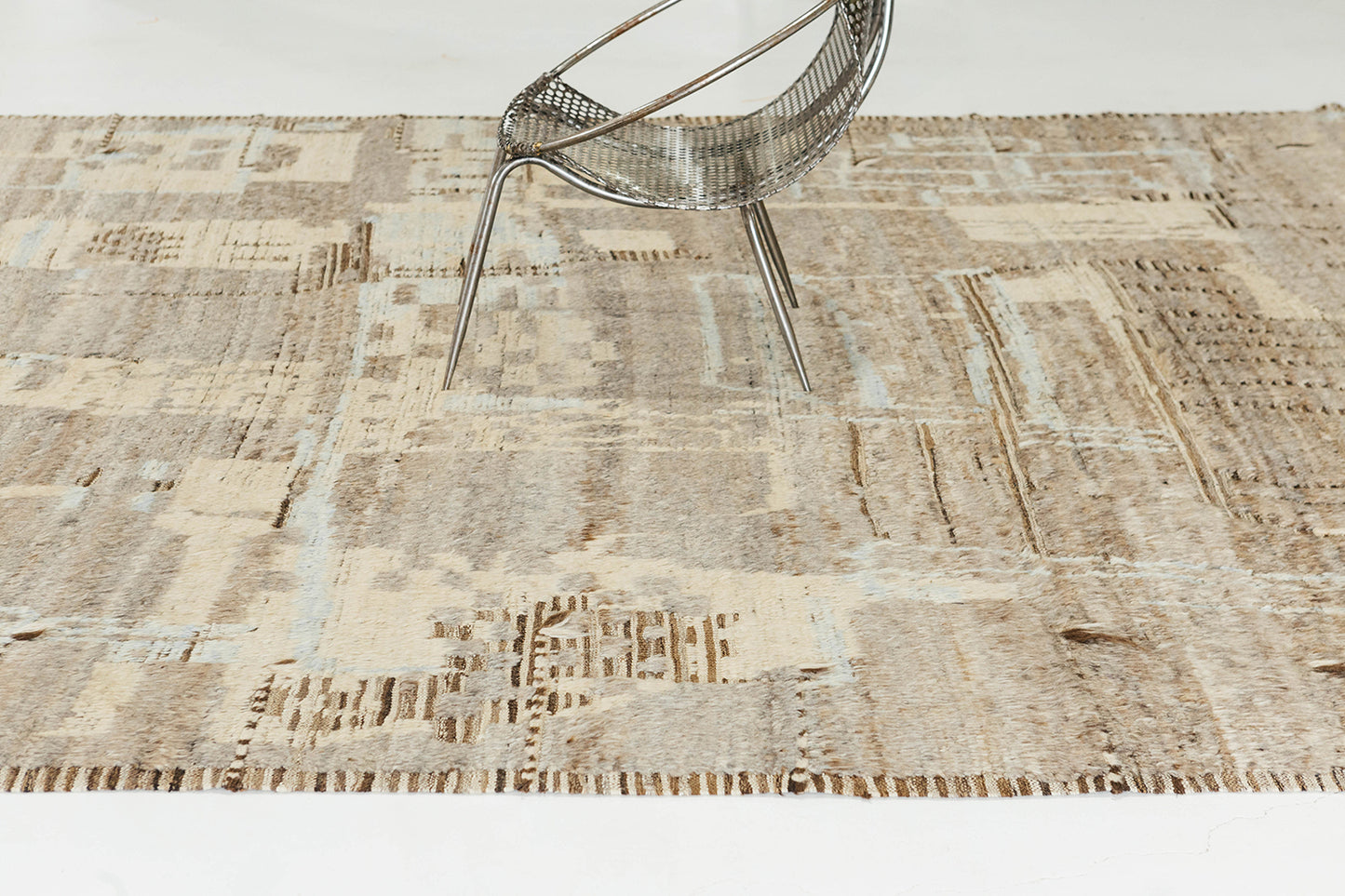 Modern Rug Image 6993 Meliska, Atlas Collection, Seasons