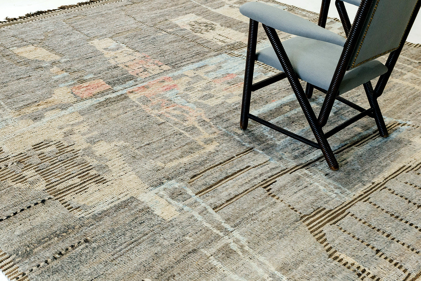 Modern Rug Image 6987 Meliska, Atlas Collection, Seasons