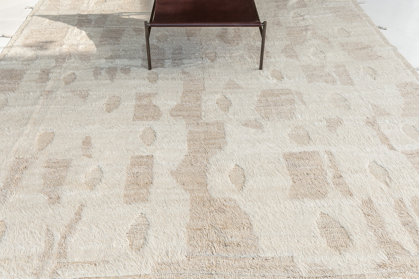 Modern Rug Image 4123 Fengfeng, Haute Bohemian