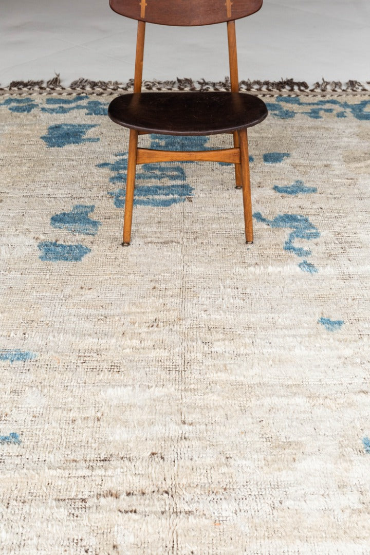 Modern Rug Image 14127 Zazate, Atlas Collection, Seasons