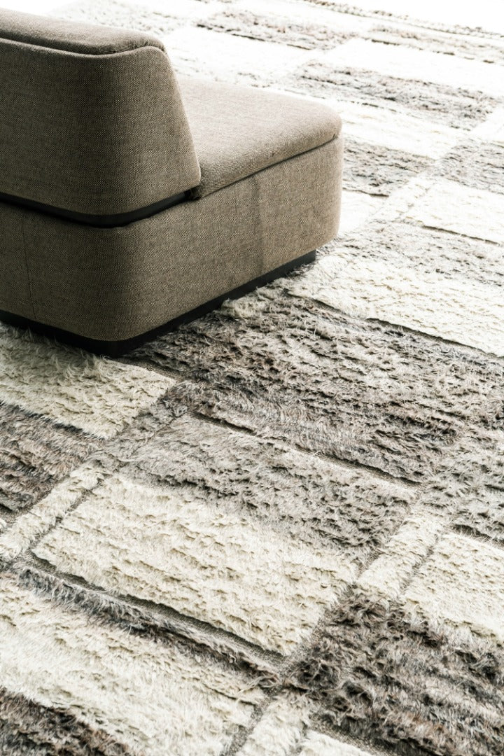 Modern Rug Image 9093 Ourika, Kust Collection