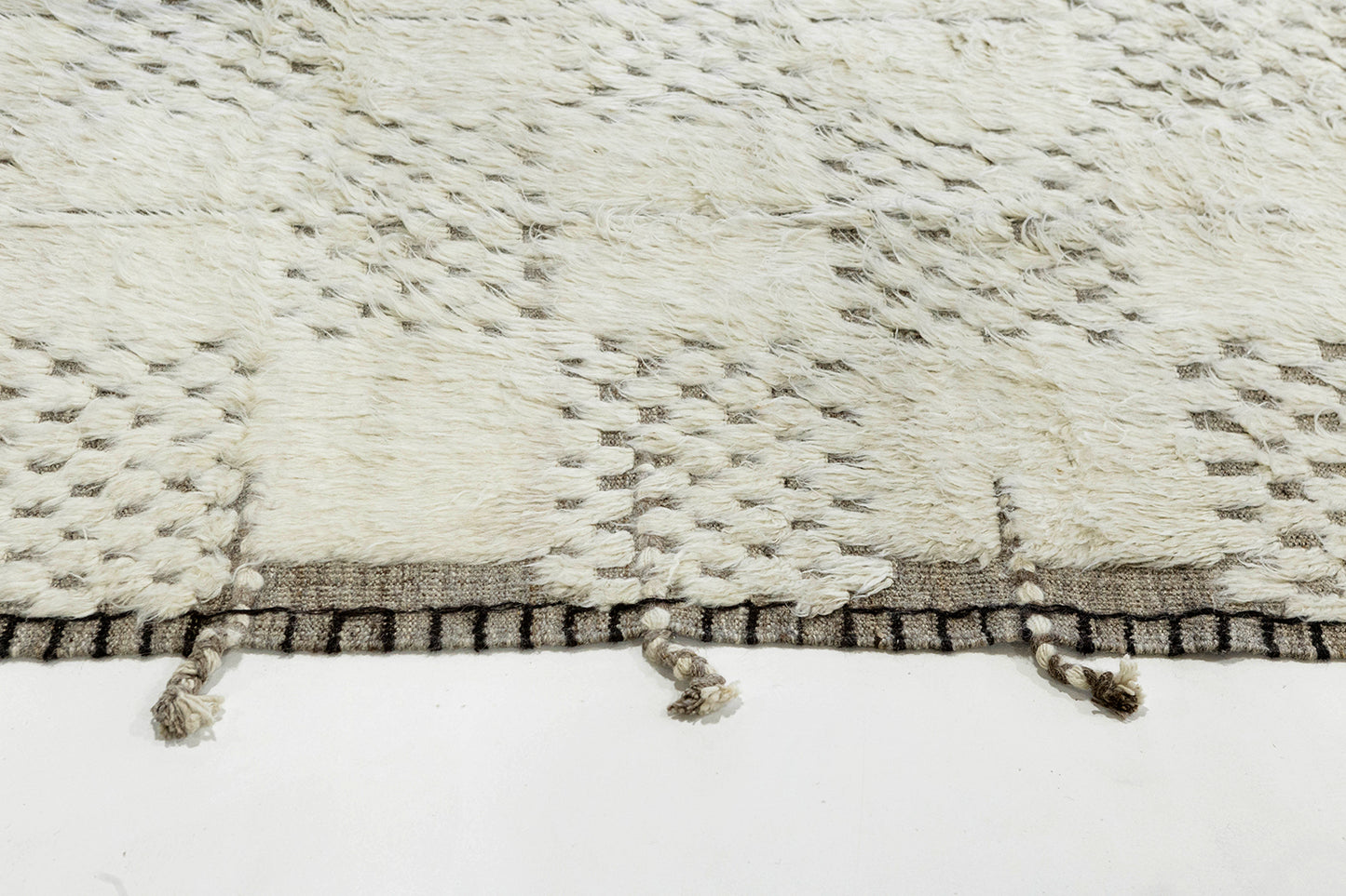 Modern Rug Image 5425 Imlil, Haute Bohemian