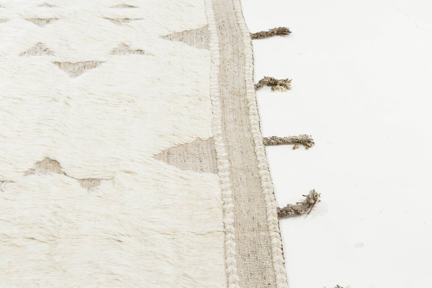 Modern Rug Image 4671 Gimbrala, Haute Bohemian