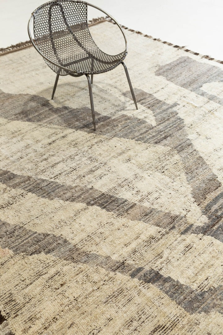 Modern Rug Image 6801 Meden, Atlas Collection, Seasons