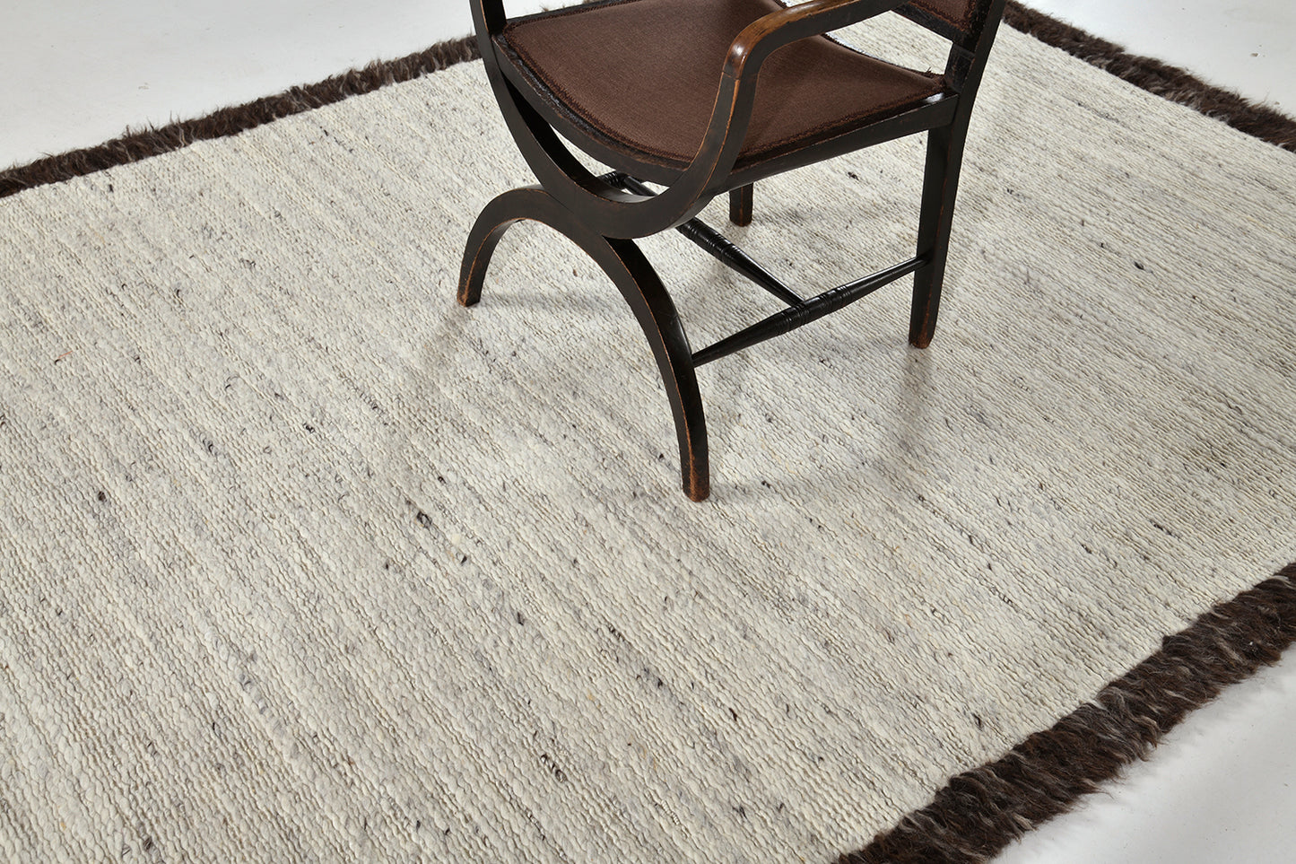 Modern Rug Image 2317 Caleta, Sabbia Collection