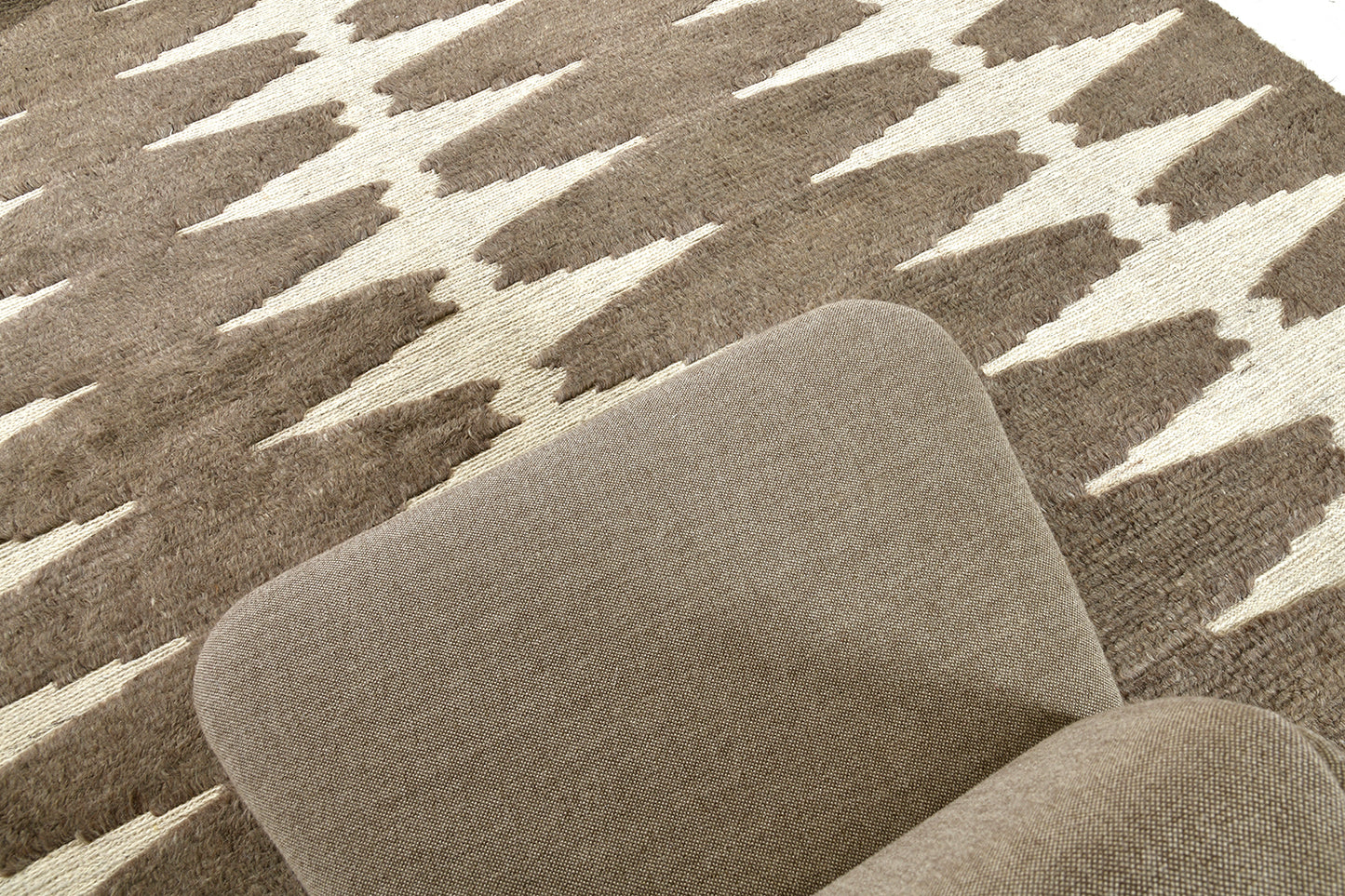 Modern Rug Image 9145 Pantera by Michael Berman