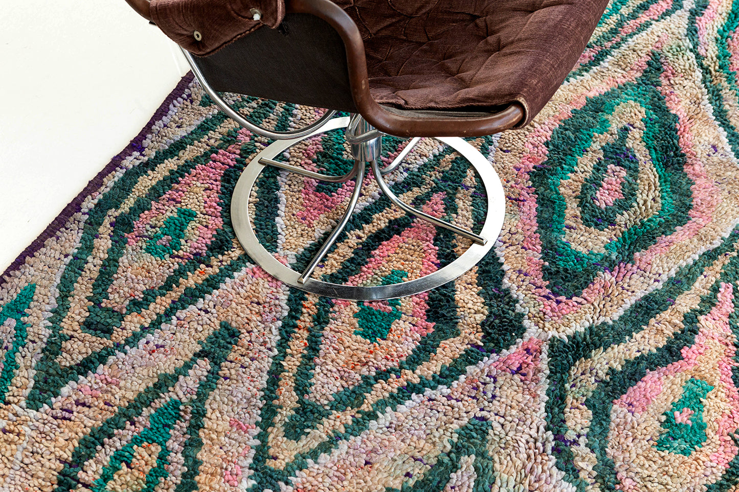 Modern Rug Image 12983 Vintage Moroccan Beni M'Guild Tribe Rug