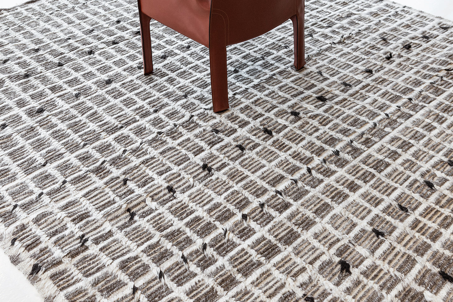 Amihan, Sahara Collection 28820