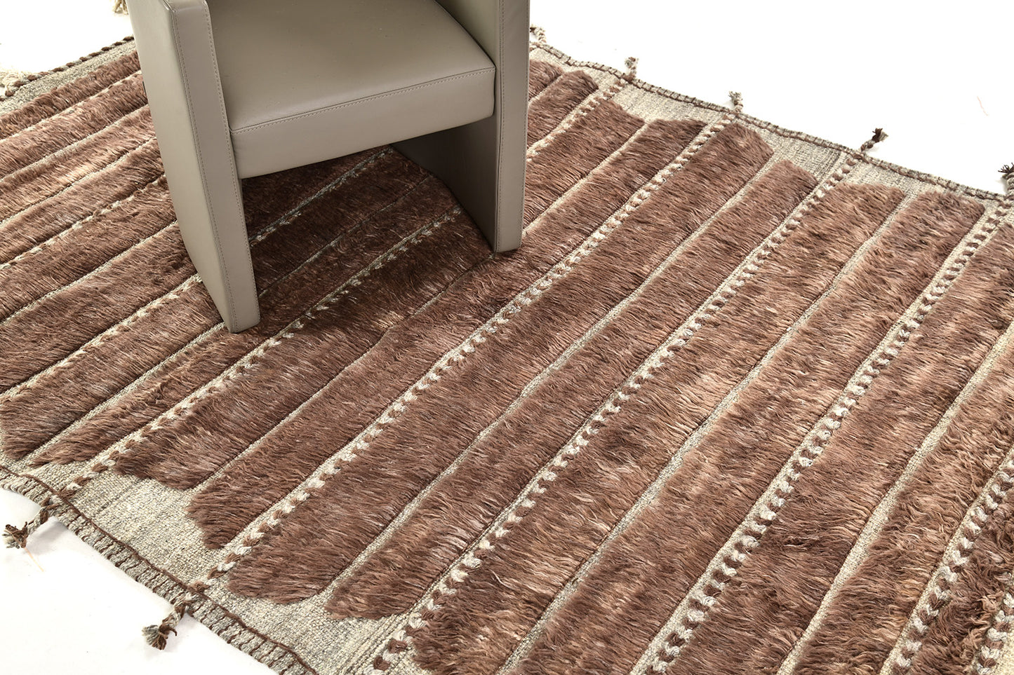 Modern Rug Image 289 Abrolhos, Haute Bohemian