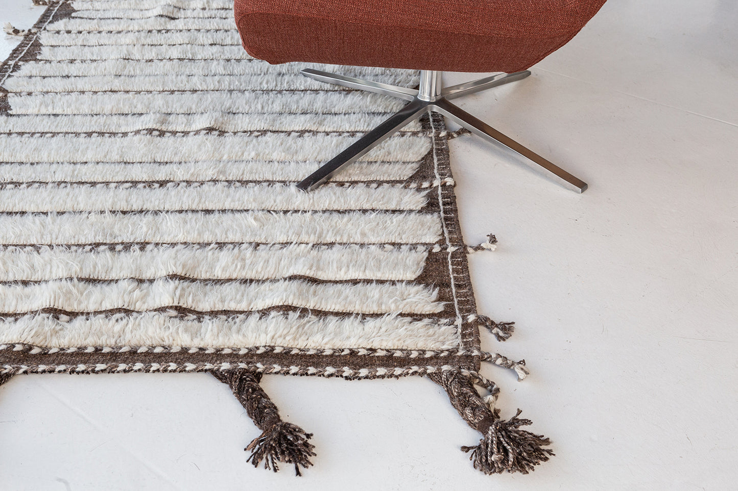 Modern Rug Image 306 Abrolhos, Haute Bohemian