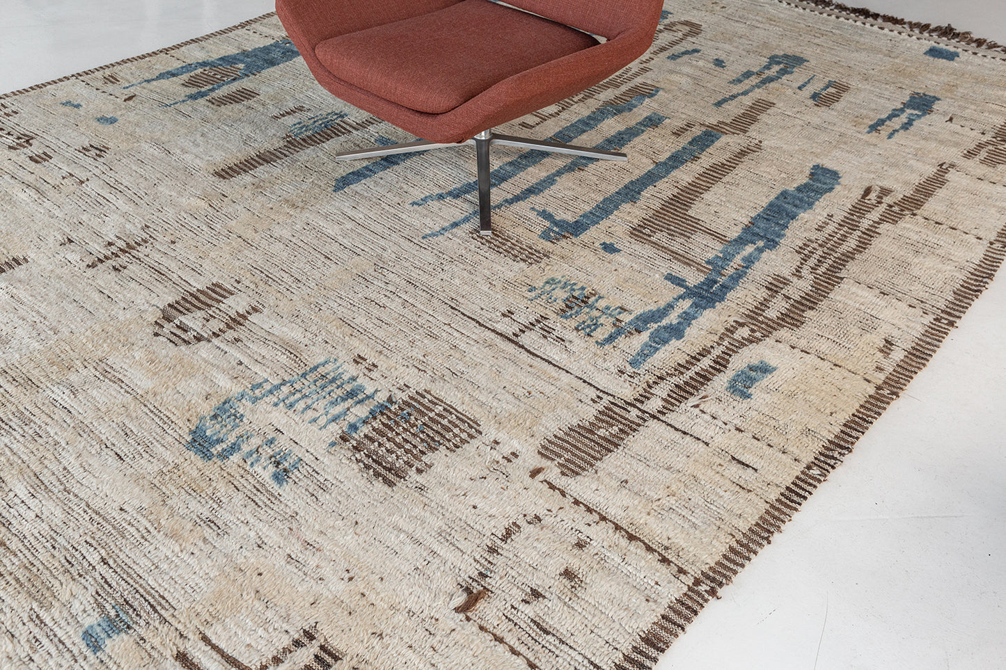 Modern Rug Image 4992 Halfah, Atlas Collection, Seasons