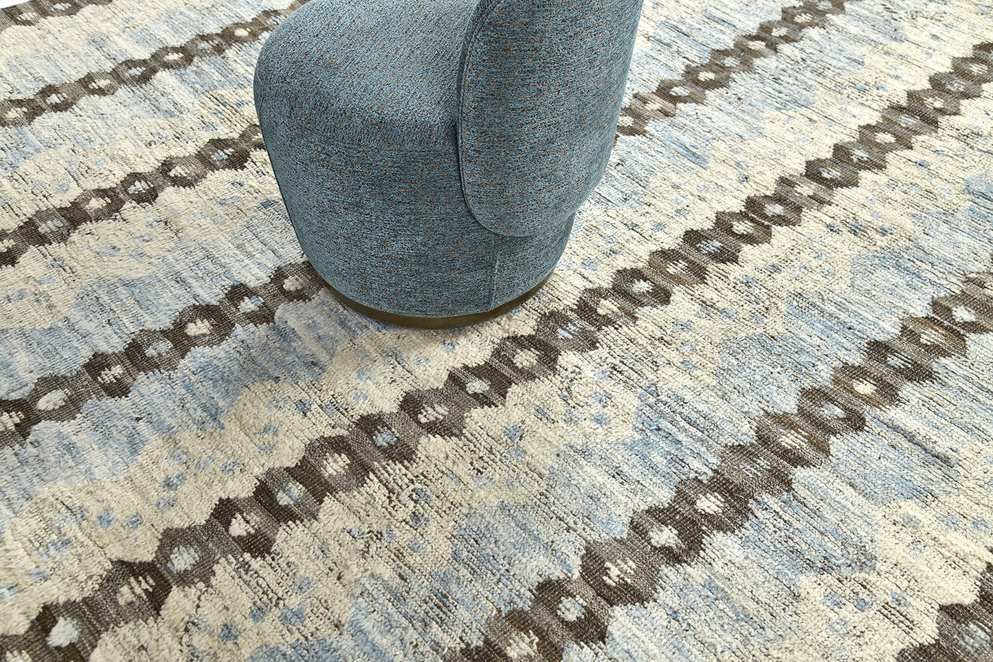 Modern Rug Image 7962 Modlina, Kust Collection, Seasons